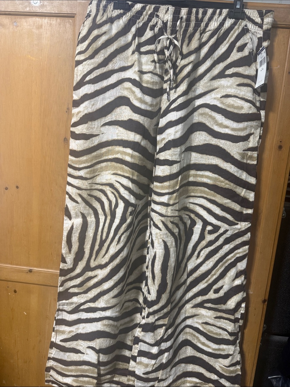 Ralph Lauren Men’s Zebra-Print Drawstring Sweatpants – Brown/White